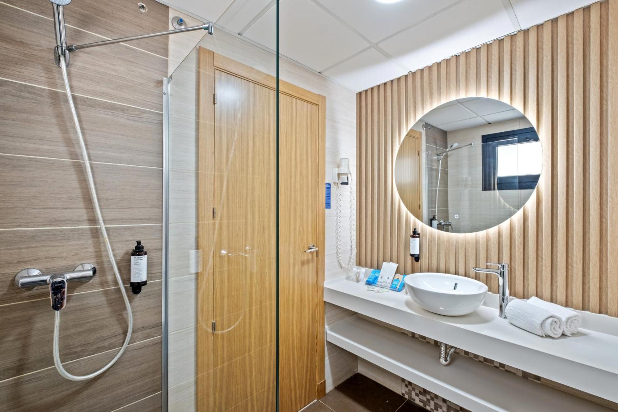 Hotel Puente Real Торремолінос Екстер'єр фото